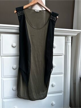 BESS Studded Draped Tunic Top M